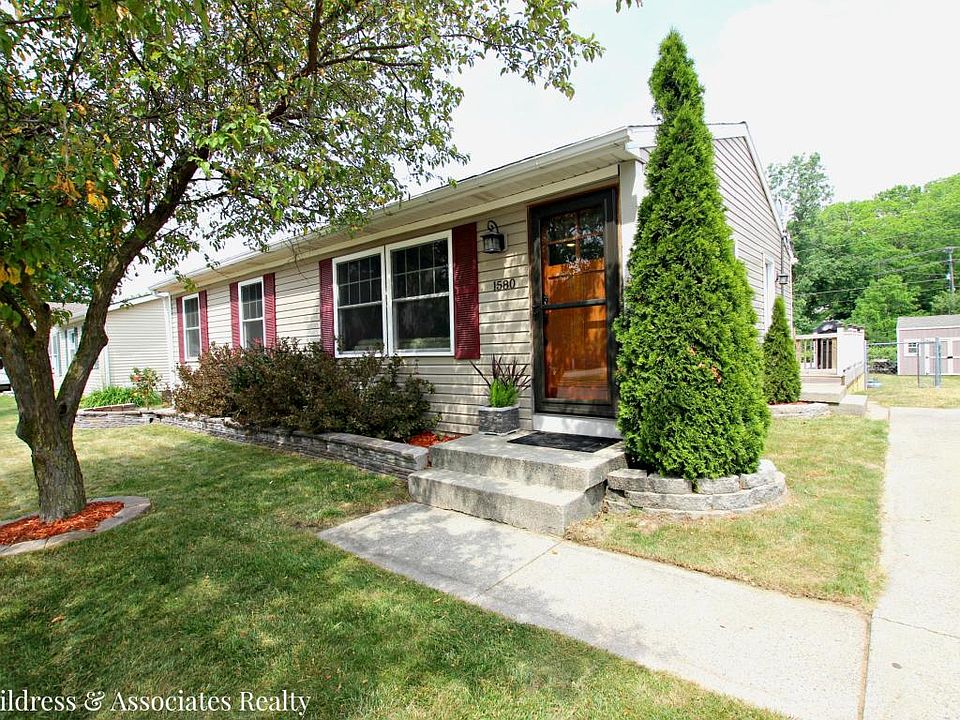 1st image of 1580 Faith Dr SE
