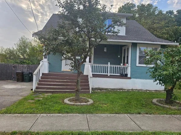 6842 Greismer Ave, Cincinnati, OH 45239