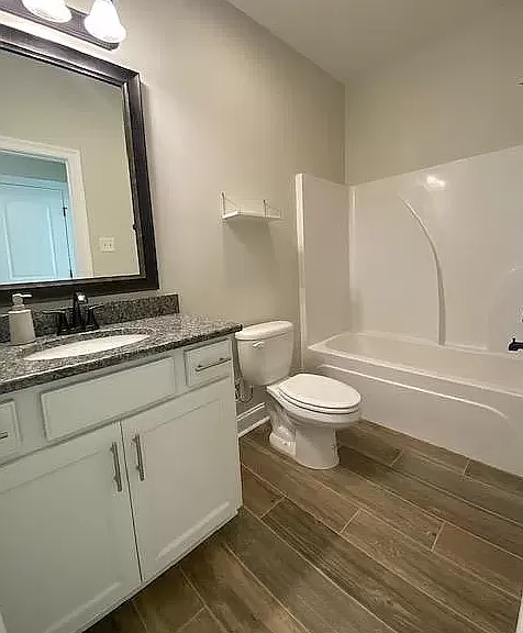 125 Lake Breeze Dr — Photo 26