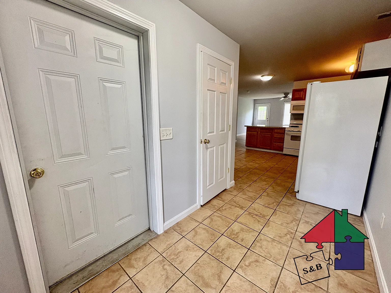3 bed, 2.5 bath, 1523 sqft, $2,395 — Photo 4