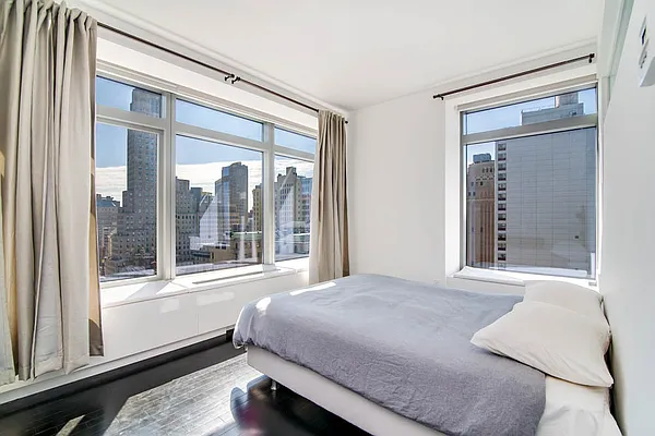 Sold by Compass | media 5