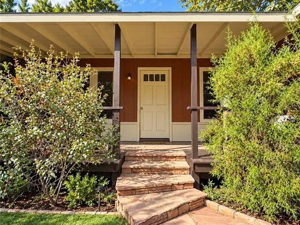 12429 La Maida St, Valley Village, CA 91607