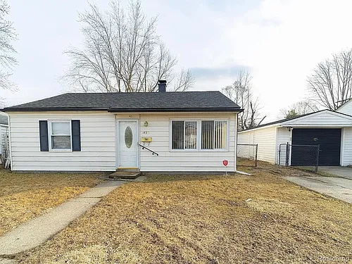 14376 Knox Ave Photo 1