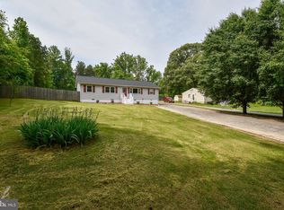 9336 Ladysmith Rd, Ruther Glen, VA 22546