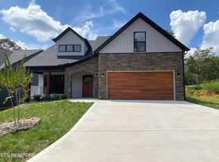 3471 Sparks Scenic Way, Knoxville, TN 37931