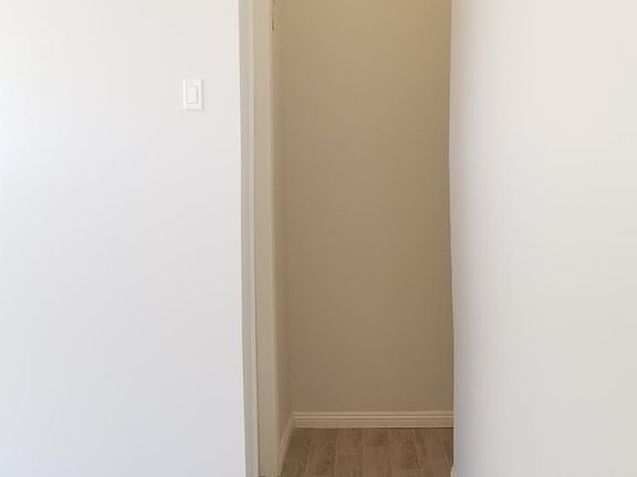 5th image of 1826 Overland Ave APT 2