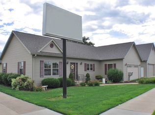 424 N 2nd St, Clinton, IA 52732