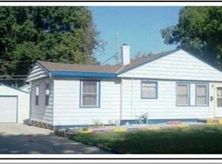208 Roberts St, Storm Lake, IA 50588