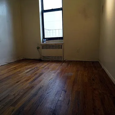 Rented by Nooklyn NYC LLC | media 35