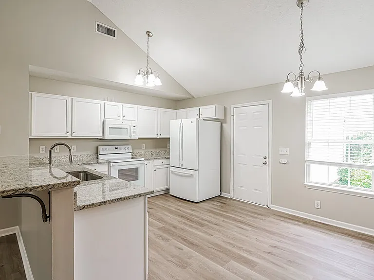 1339 Mac Duff Dr — Photo 8