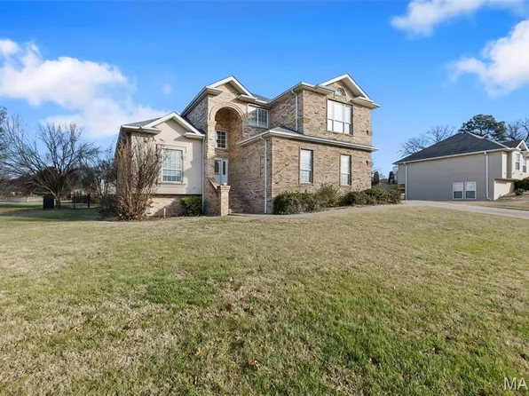 2062 Concord Pl, Cape Girardeau, MO 63701