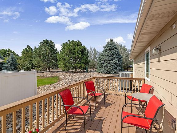 5th image of 5248 Hayloft Ln