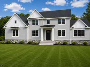 6 Highland Meadows Rd, Pohatcong Township, NJ 08865