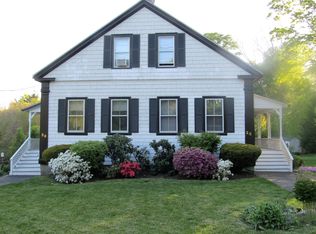 28 Friend St, Hingham, MA 02043