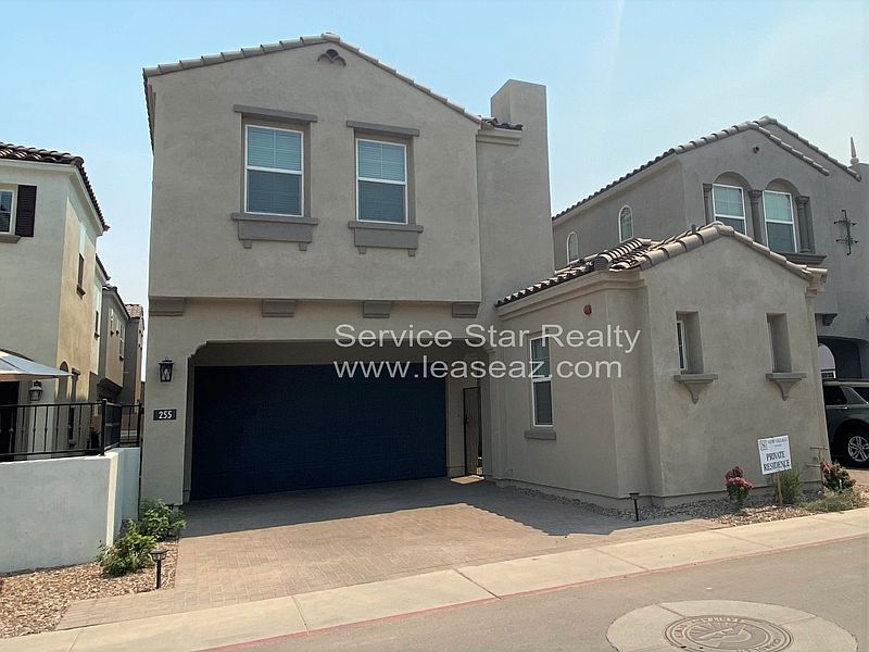 1st image of 255 E Aster Dr