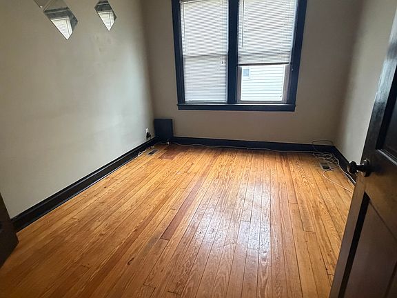 5th image of 16 E 31st St APT 2
