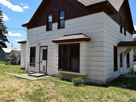 2nd image of 1219 Washington St
