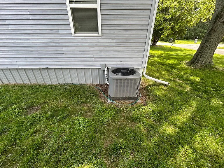2365 Eschtruth St — Photo 19