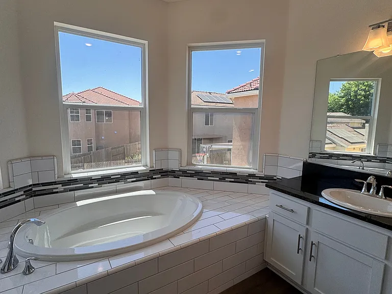 4438 W Langden Dr — Photo 19