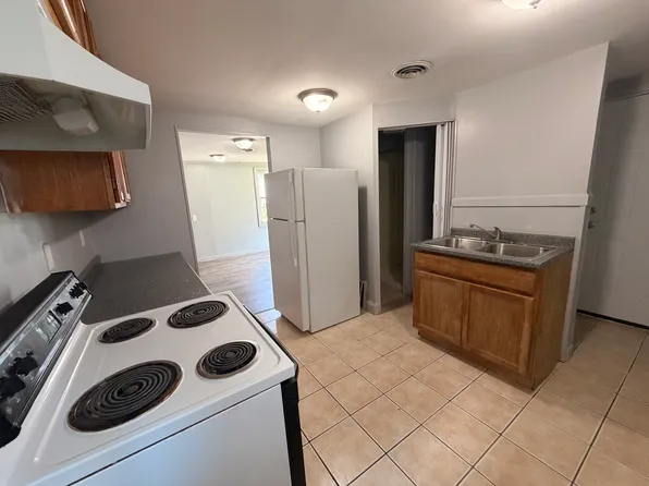 3433 Upton Ave #R, Toledo, OH 43613