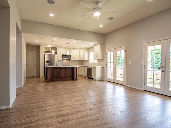 5th image of 10830 W Hibiscus Dr
