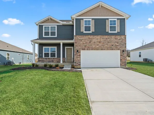 3684 Heritage Farm Ln, Amelia, OH 45102