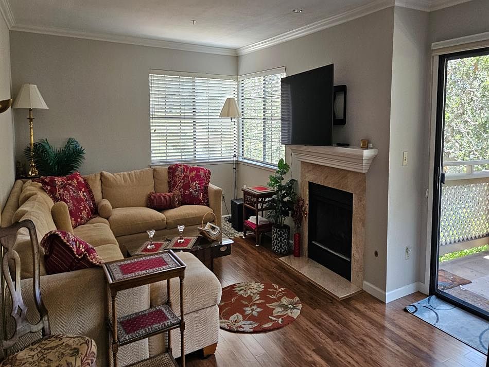 1st image of 341 Quail Run Ct