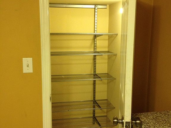 3rd image of 4123 N Ashland Ave