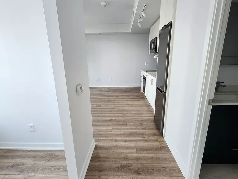 1928 Lake Shore Blvd W #1516 — Photo 5