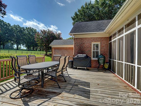 3rd image of 3466 Brighton Ct NW