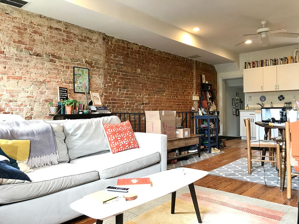 Living Area & Kitchen