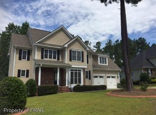 114 Blue Pine Dr, Spring Lake, NC 28390