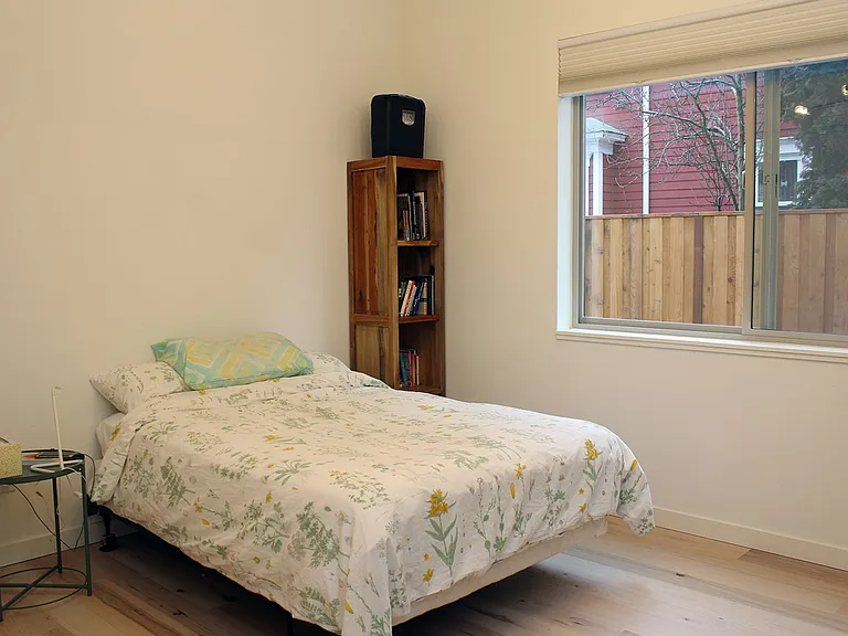 1126 SE Tenino St — Photo 28
