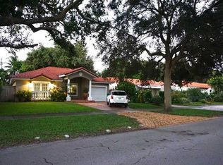 345 NE 88th St, El Portal, FL 33138