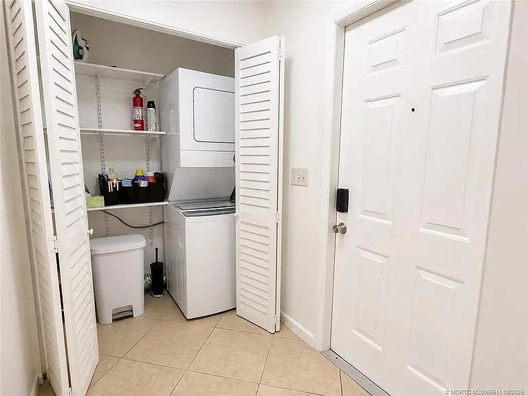 615 Oleander St #103 — Photo 17