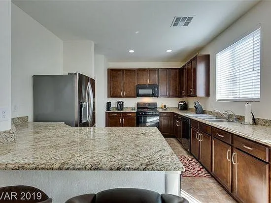 3775 Catamount Creek Ave — Photo 6
