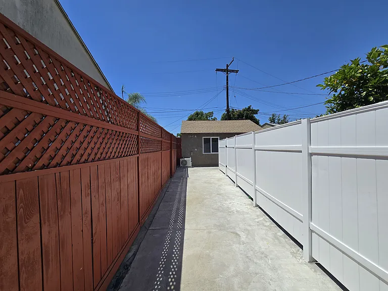 Klinedale Ave — Photo 3