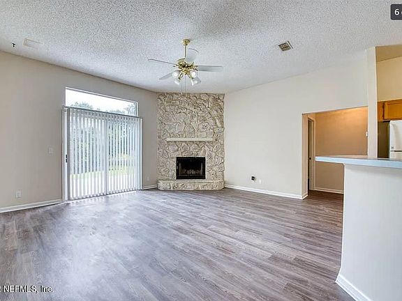 4th image of 12590 Eaglesham Dr