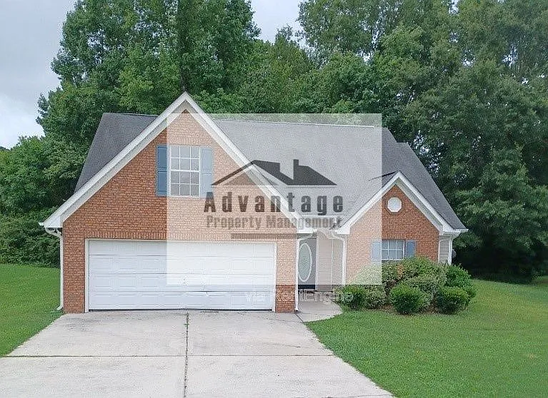 3 bed, 2.0 bath, 1775 sqft, $1,800 — Photo 1