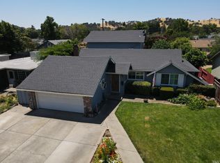 380 Lovers Ln, Vacaville, CA 95688