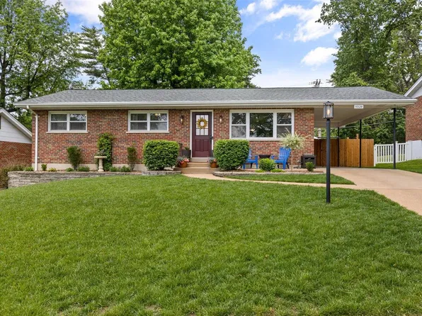 9329 Arban Dr, Saint Louis, MO 63126