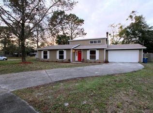 6101 Round Lake Rd N, Jacksonville, FL 32277