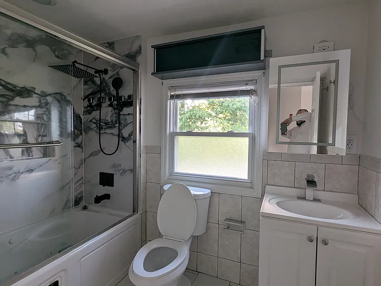 1029 E Blancke St — Photo 10