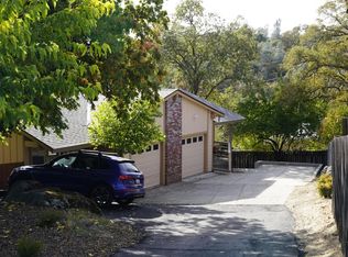 197 E Hillcrest Dr, Auburn, CA