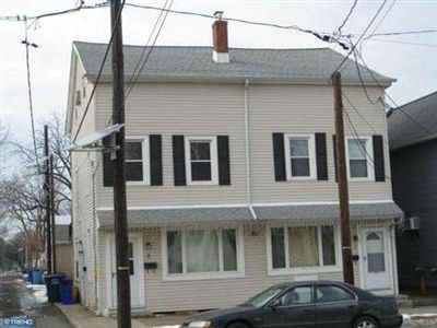 9 Broad St, Florence, NJ, 08518