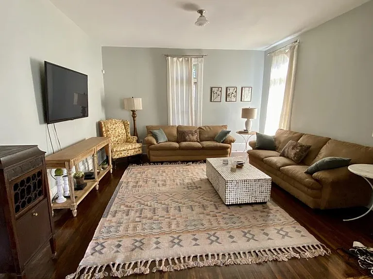4311 Elkins Ave — Photo 22