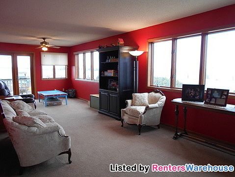5th image of 23629 350th St