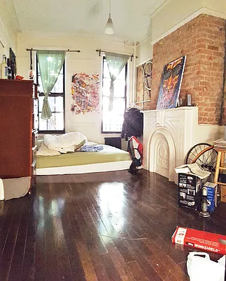 Rented by East Williamsburg Realty Inc | media 22