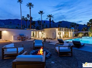 2020 S Navajo Dr, Palm Springs, CA 92264