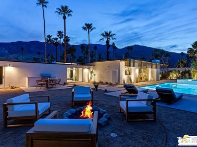 2020 S Navajo Dr, Palm Springs, CA, 92264